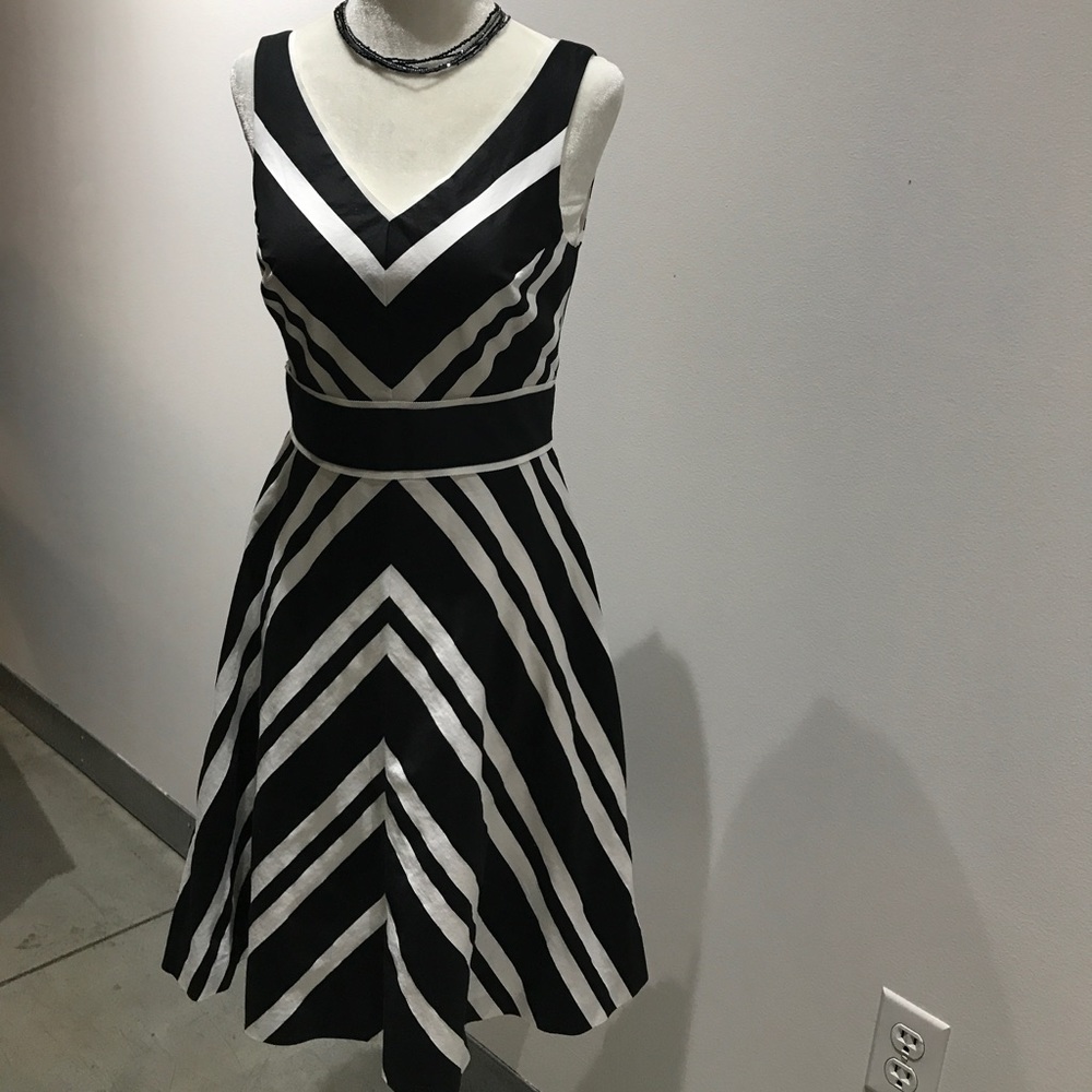 WHBM Beautiful Black & White Striped Spring Dress